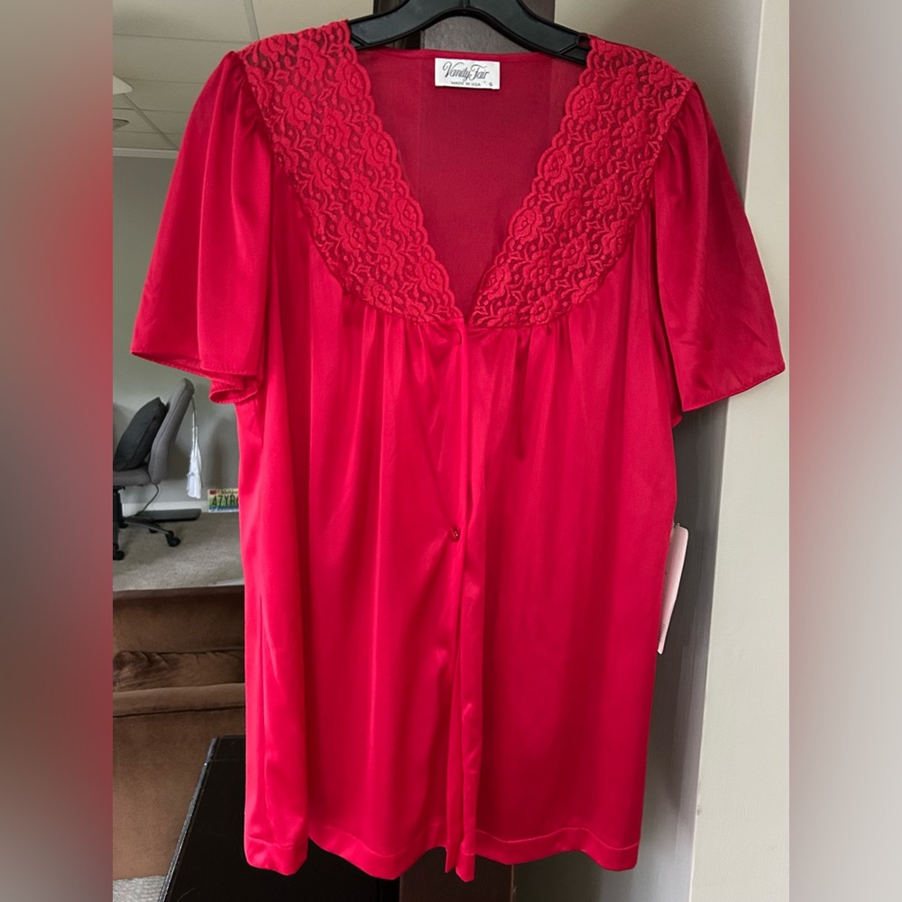 NWT VINTAGE VANITY FAIR 90s Deadstock Red Silky Pajama Set Valentine’s PJs Small - Picture 5 of 12